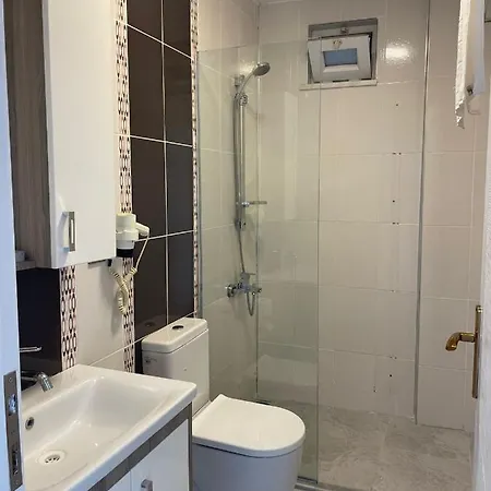 Parli Hotel İmroz