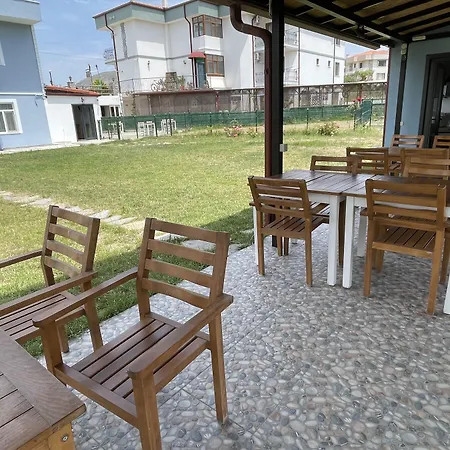 Parli Hotel İmroz
