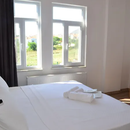 Parli Otel *